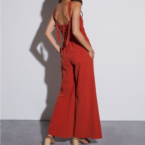 Fate Women's Orange Jumpsuit NWT - Picture 4 of 4